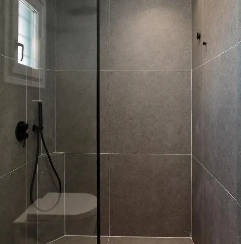 Appartamento Iades & *