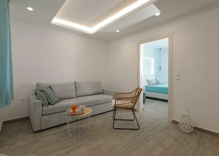 Iades & Agia Anna (Naxos)