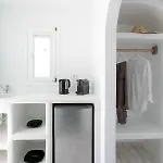 Iades & Apartment *