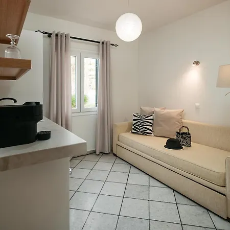 Apartment Iades &