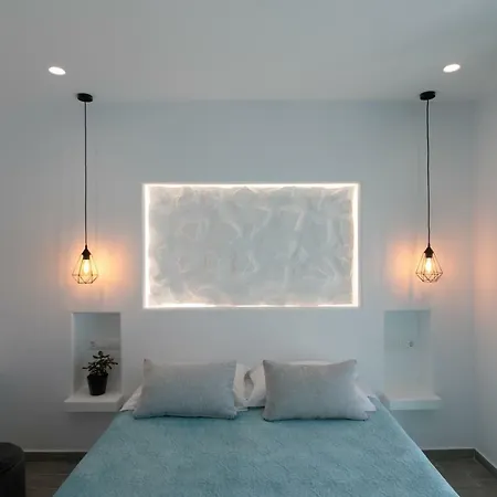 Iades & Lejlighed Agia Anna (Naxos)